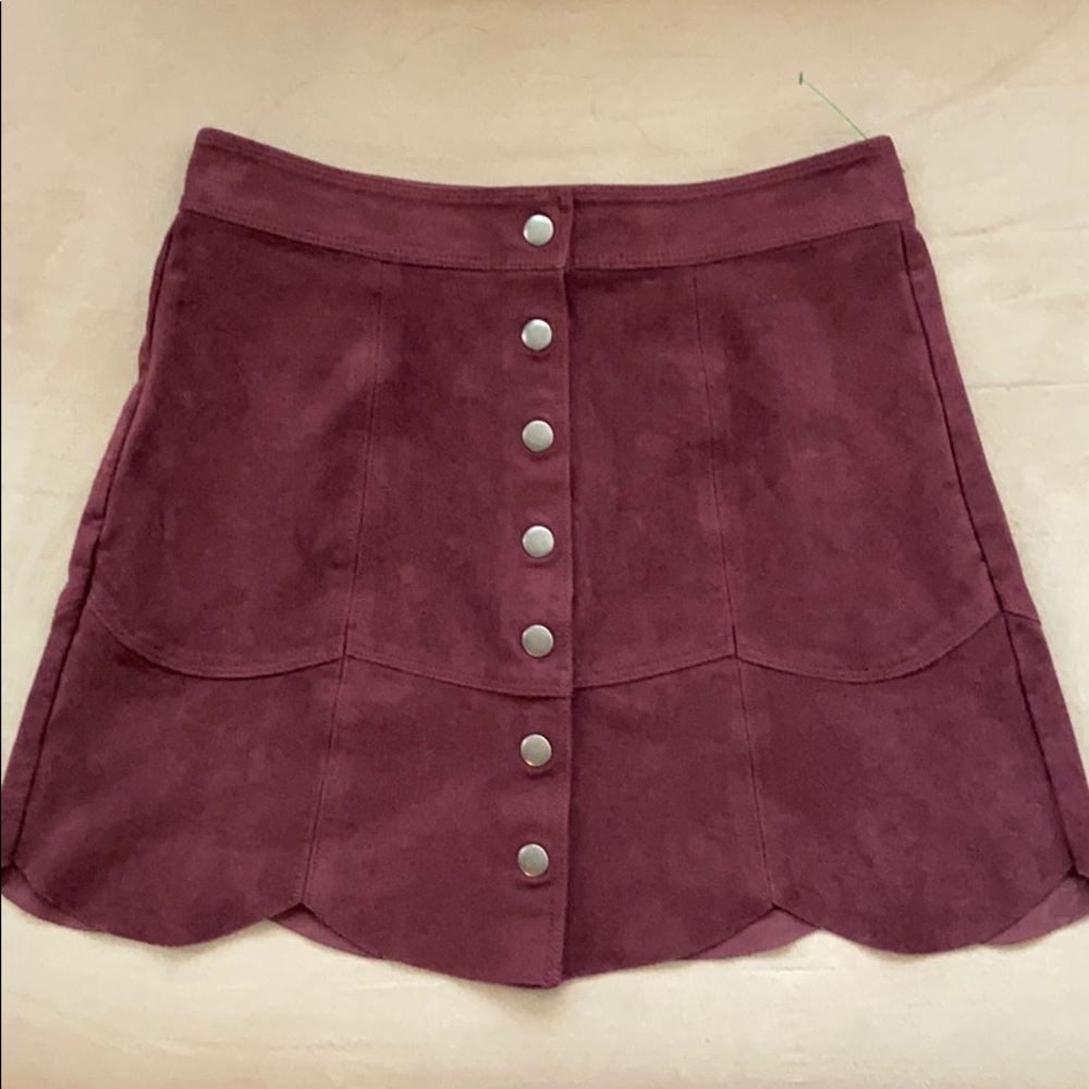 maroon mini skirt